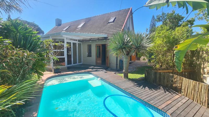 To Let 3 Bedroom Property for Rent in Pinelands Western Cape